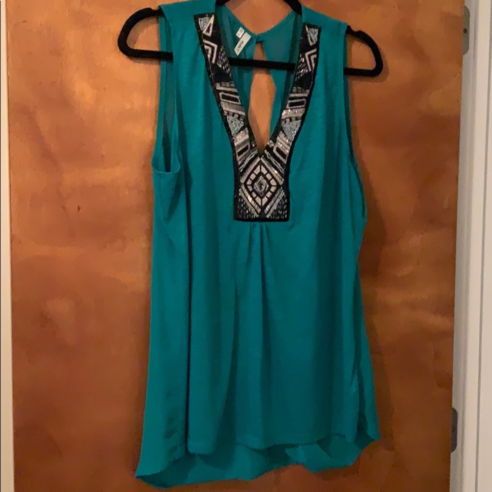 Green sleeveless top
